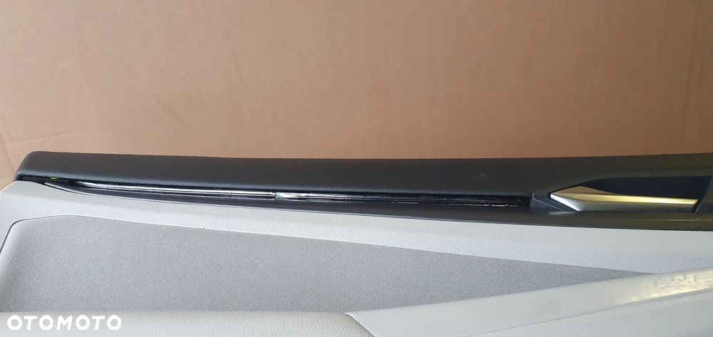 Boczek drzwi tapicerka lewy przód przednia lewa VW Golf VIII 8 - 5