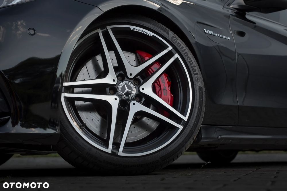 Mercedes-Benz Klasa C AMG 63 S AMG Speedshift 7G-MCT - 11