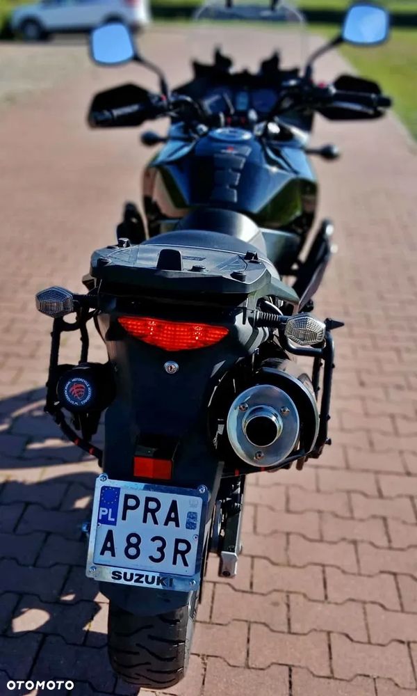 Suzuki V-STROM - 3