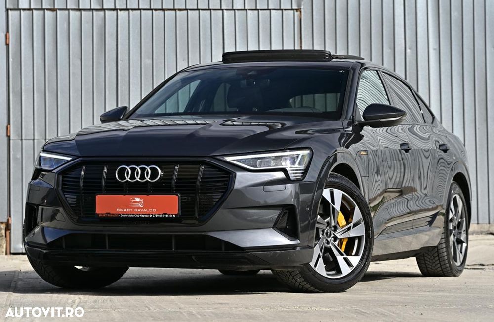 Audi e-tron 55 quattro - 1