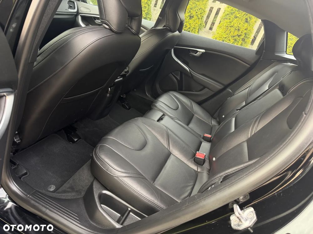 Volvo V40 D3 Geartronic Inscription - 22