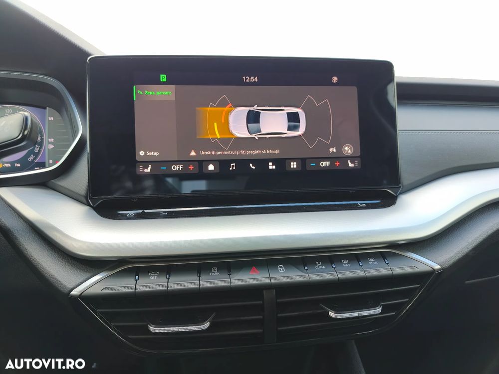 Skoda Octavia 1.5 TSI 115 CP Selection - 13