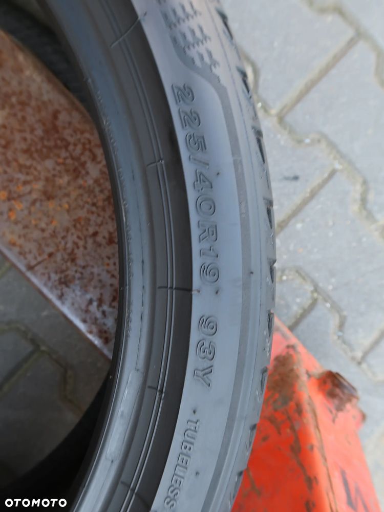 Bridgestone Turansa t005 225/40r19 1 szt rsc - 4