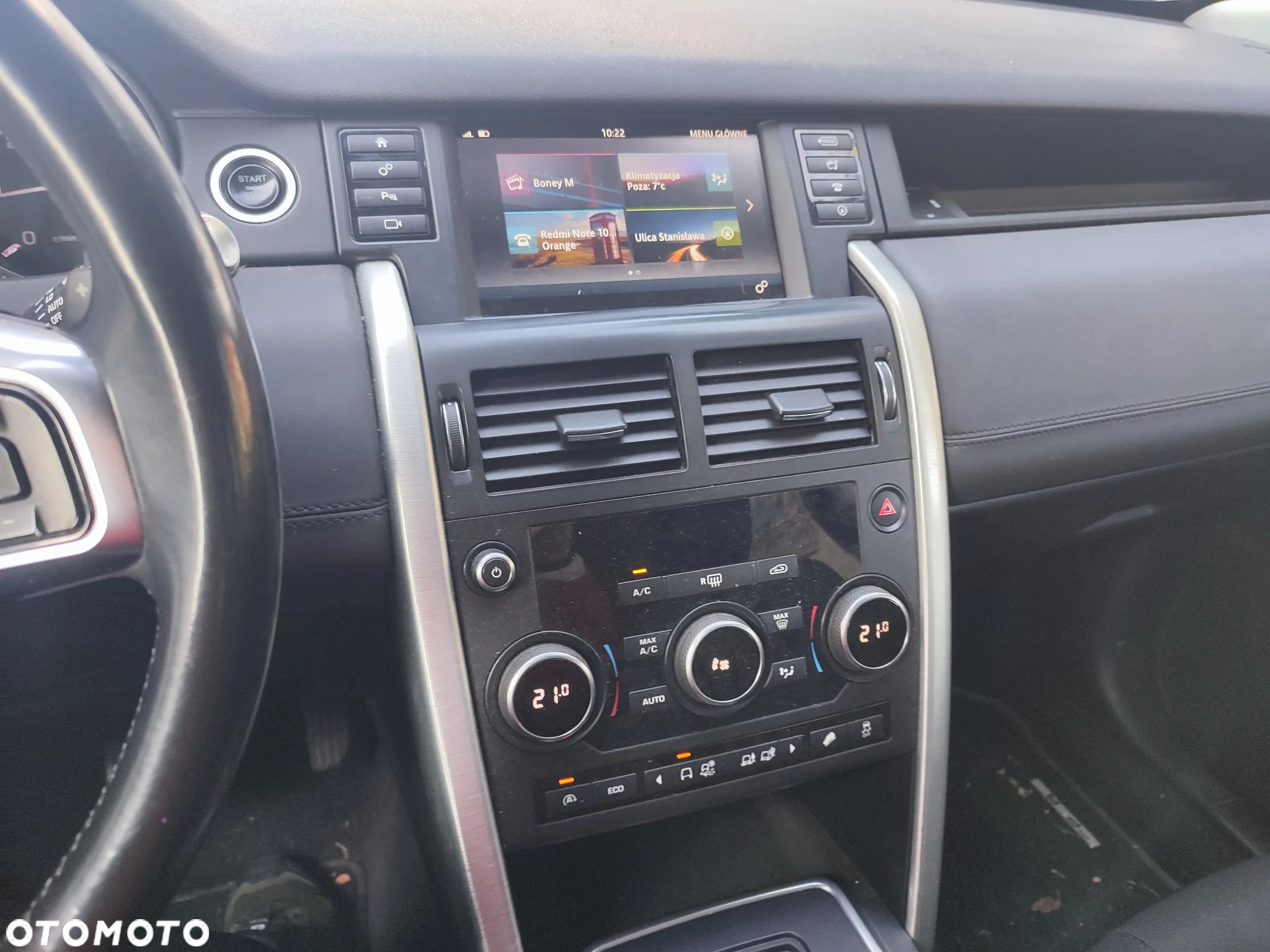 Land Rover Discovery Sport - 12