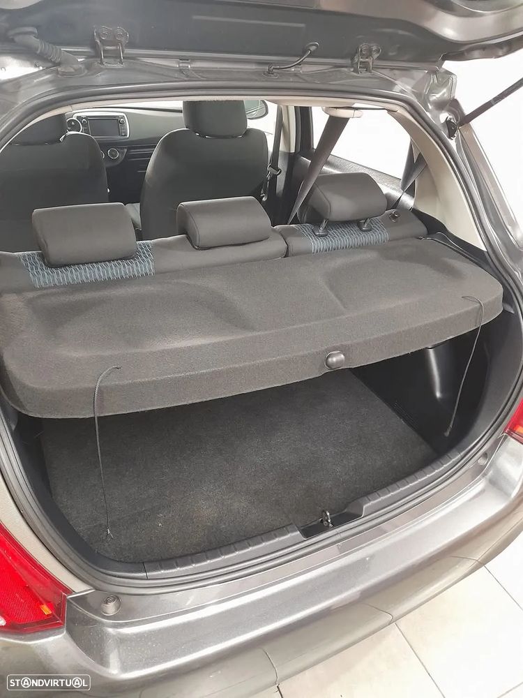 Toyota Yaris 1.0 VVT-i ACtive+AC - 18