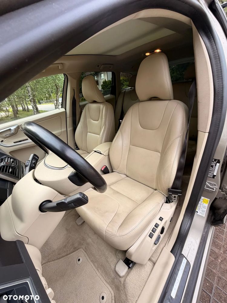 Volvo XC 60 - 14
