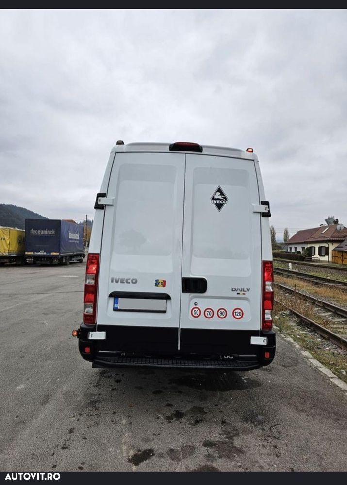 Iveco Massif - 4