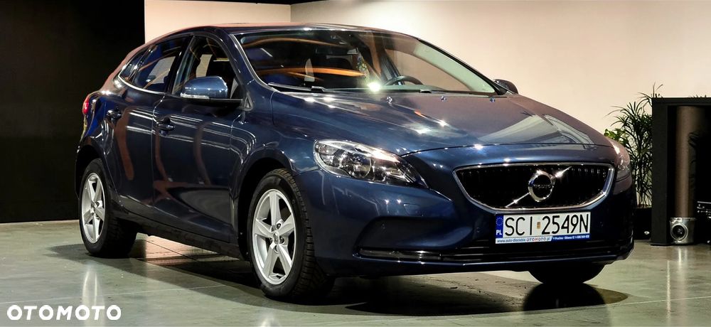 Volvo V40 D2 Kinetic - 19