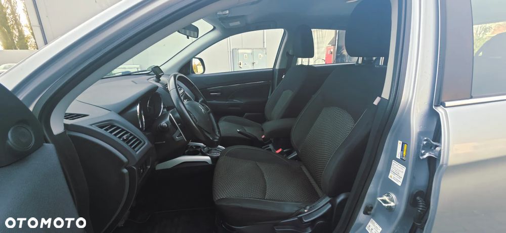 Mitsubishi ASX 2.2 DI-D 4WD Automatik Intense - 26