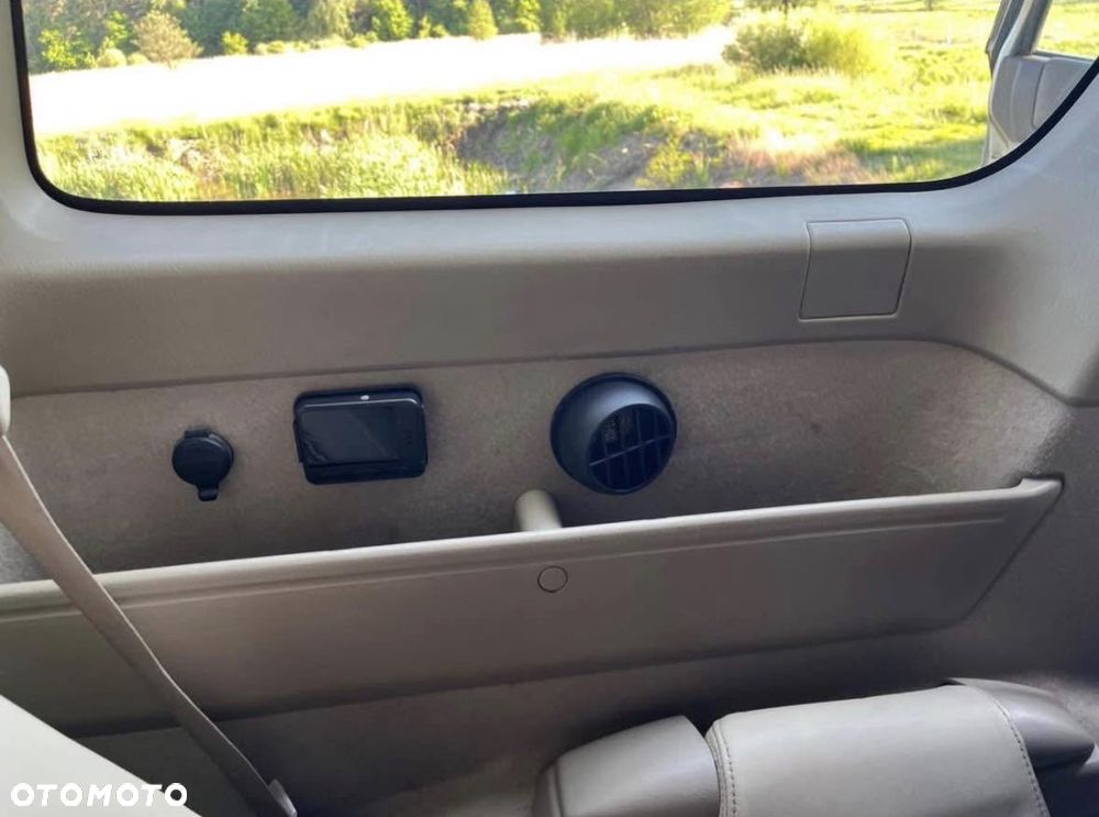 Nissan Patrol 3.0 TDI Luxury - 24