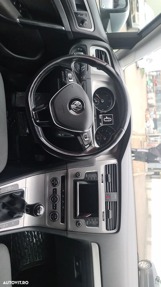 Volkswagen Golf 1.6 TDI BlueMotion Technology Comfortline - 7