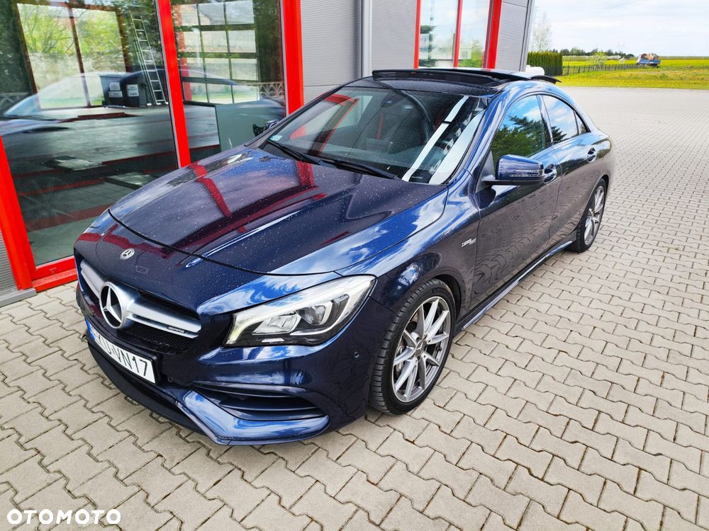 Mercedes-Benz CLA - 1