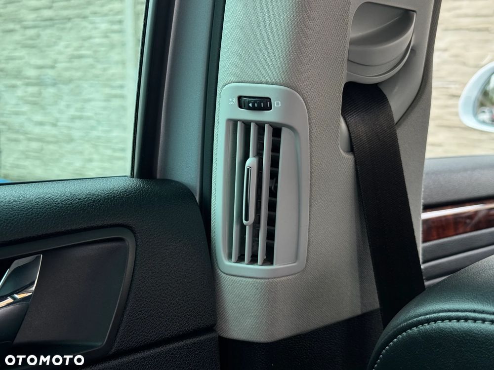 Skoda Superb 1.8 TSI Elegance DSG - 38