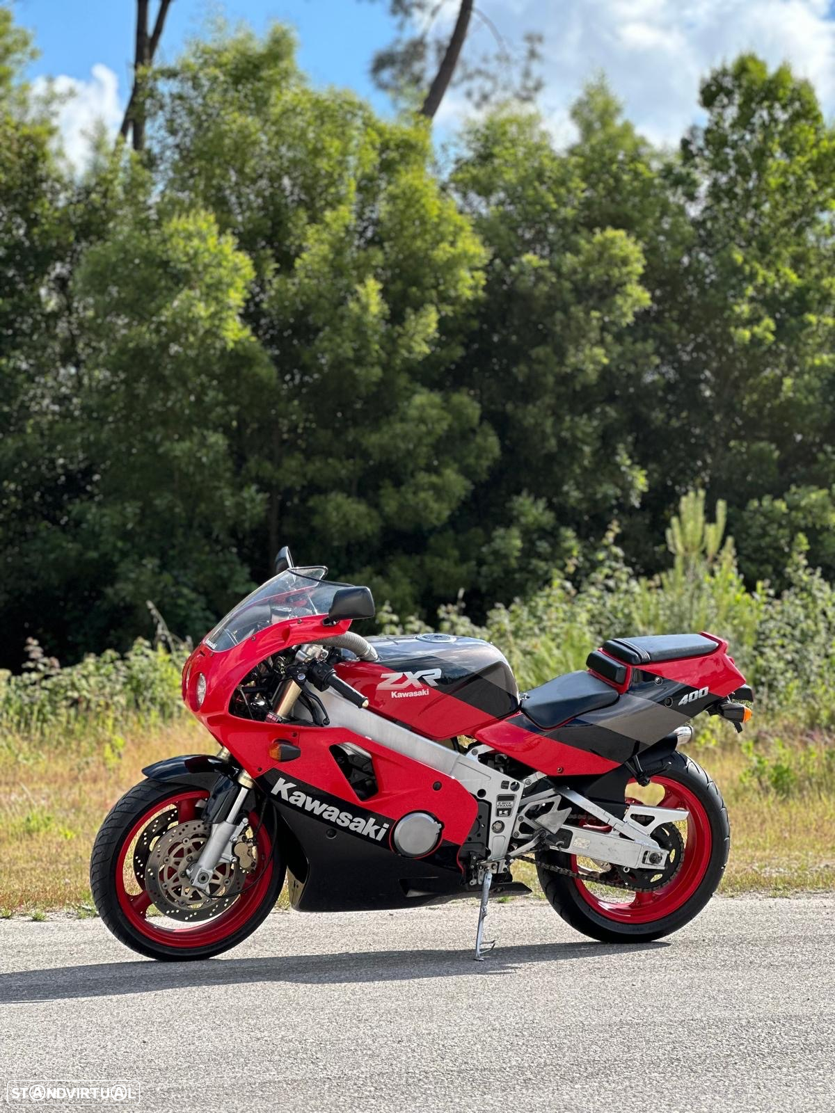 Kawasaki ZRX ZXR 400 - 10