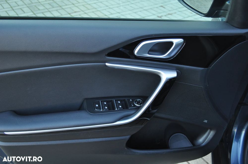 Kia XCeed 1.5 T-GDI OPF DCT7 SPIRIT - 13