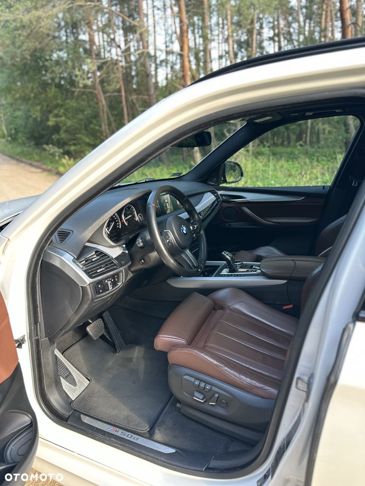 BMW X5 M M50d - 17
