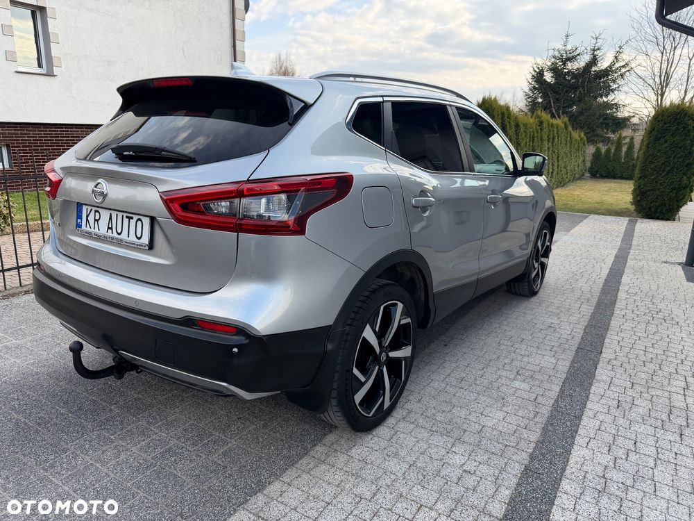 Nissan Qashqai 1.6 dCi Xtronic TEKNA+ - 30