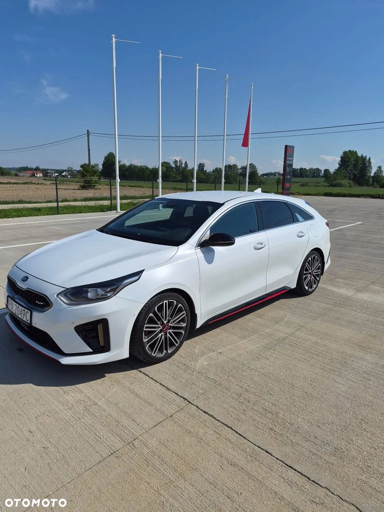 Kia ProCeed 1.6 T-GDI GT DCT - 1