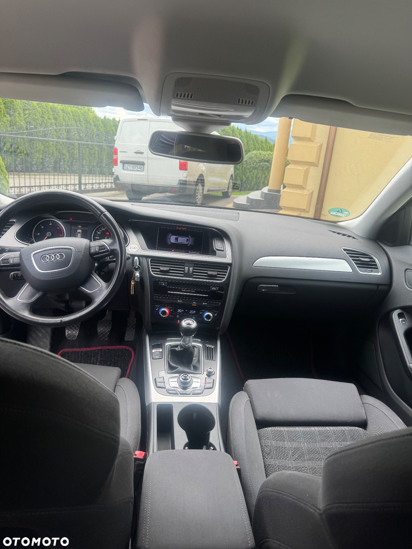Audi A4 Avant 2.0 TDI DPF Attraction - 9