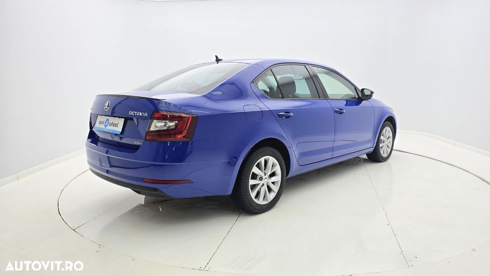 Skoda Octavia - 6