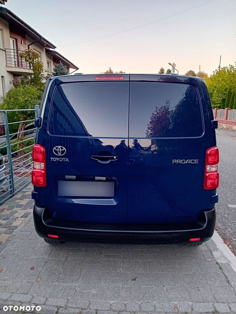 Toyota ProAce D-4D Medium 3,0t Active (bryg.) - 3