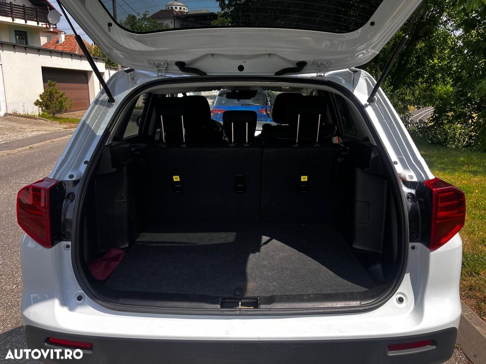 Suzuki Vitara 1.4 Boosterjet AllGrip MHEV Passion - 5