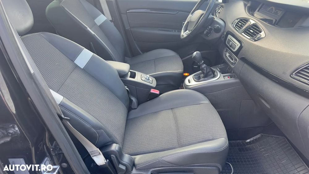 Renault Scenic ENERGY TCe 130 S&S Bose Edition - 19