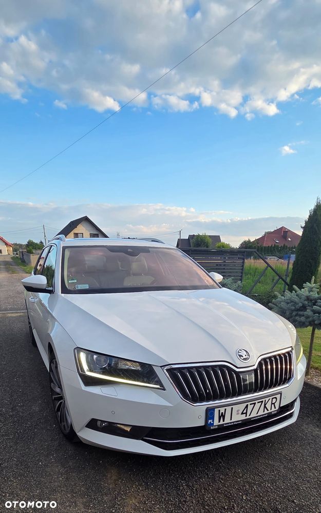 Skoda Superb 2.0 TDI 4x4 L&K DSG - 3