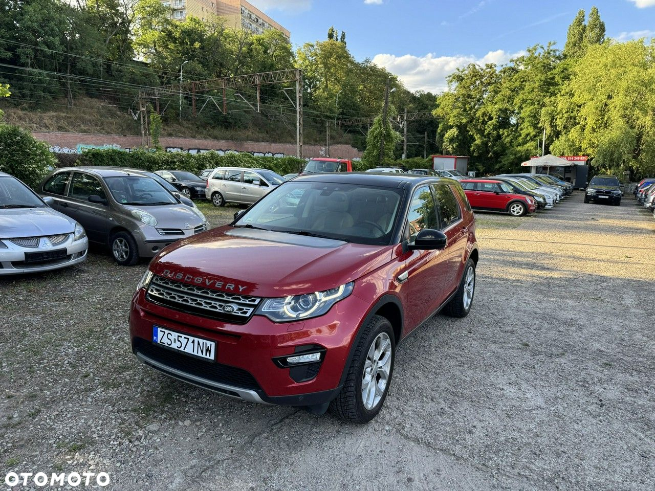 Land Rover Discovery Sport - 39
