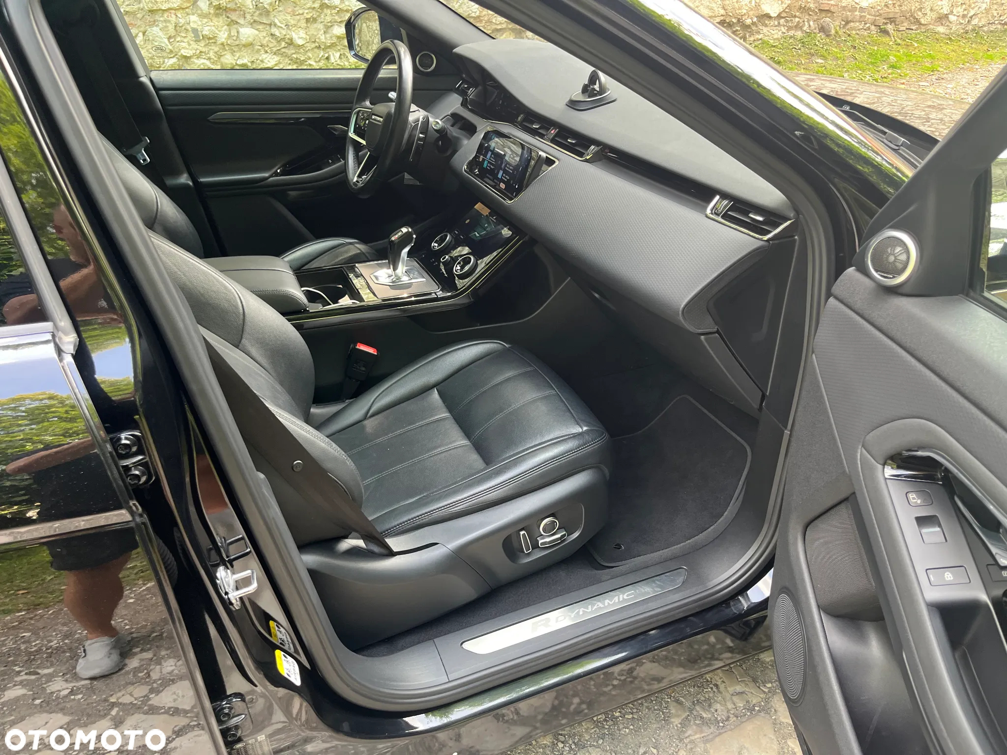 Land Rover Range Rover Evoque - 12