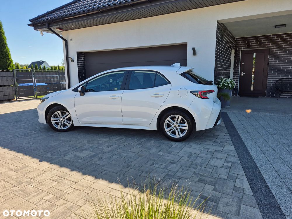 Toyota Corolla 1.8 Hybrid Comfort - 29