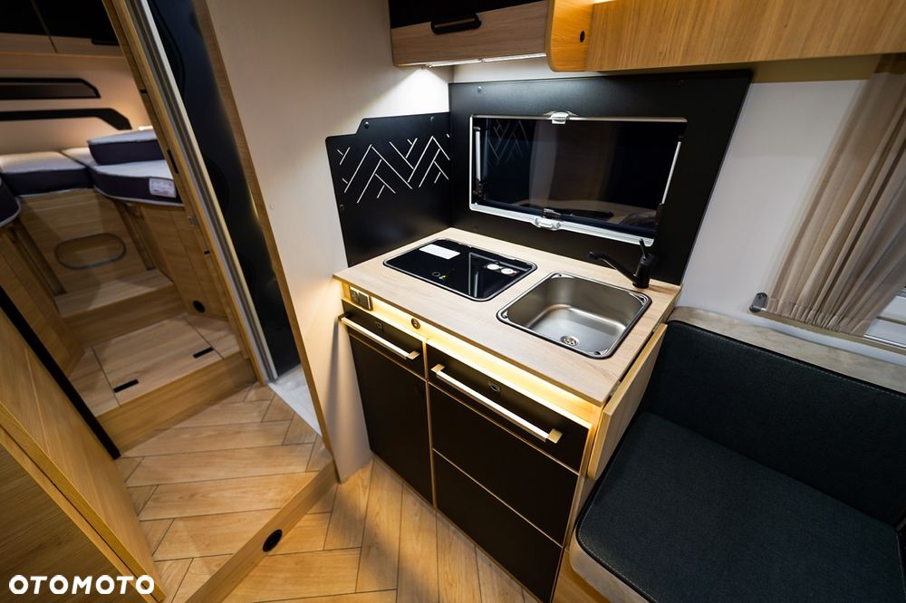 Ford Chausson 797 Titanium Line - 20