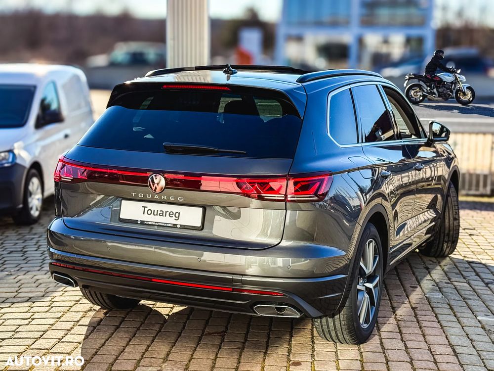 Volkswagen Touareg V6 TDI 4MOTION Elegance - 30