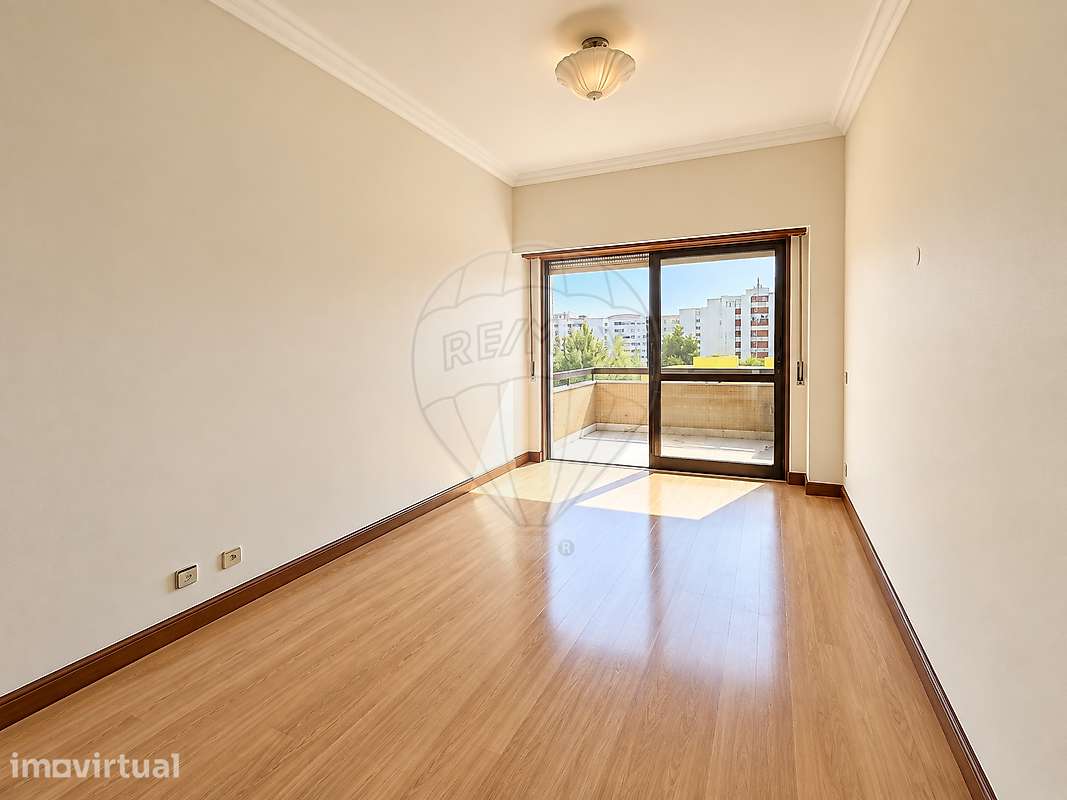 Apartamento T1 para arrendamento - Grande imagem: 5/12