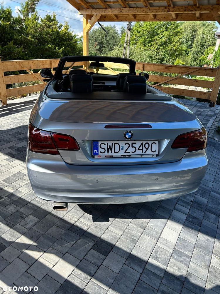 BMW Seria 3 320d - 19
