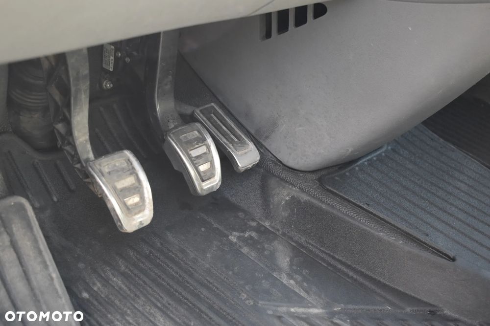 Volkswagen Transporter L2H1 - 15