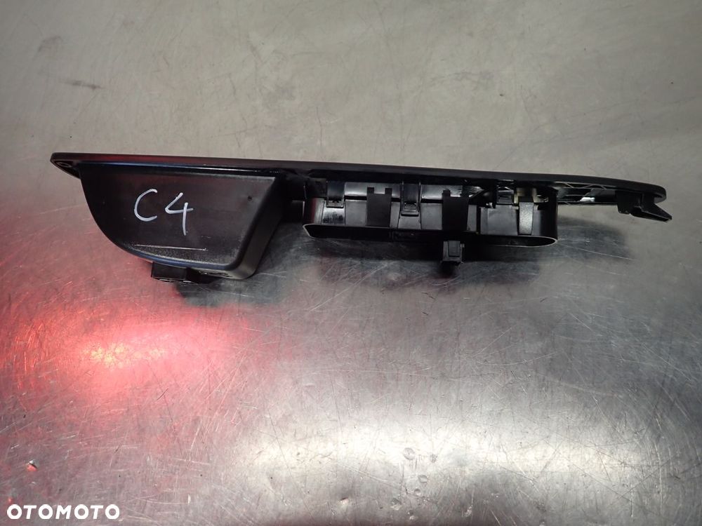 PANEL STEROWANIA SZYBY PASAŻERA CITROEN C4 1.4 - 3