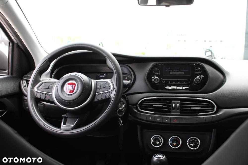 Fiat Tipo - 25