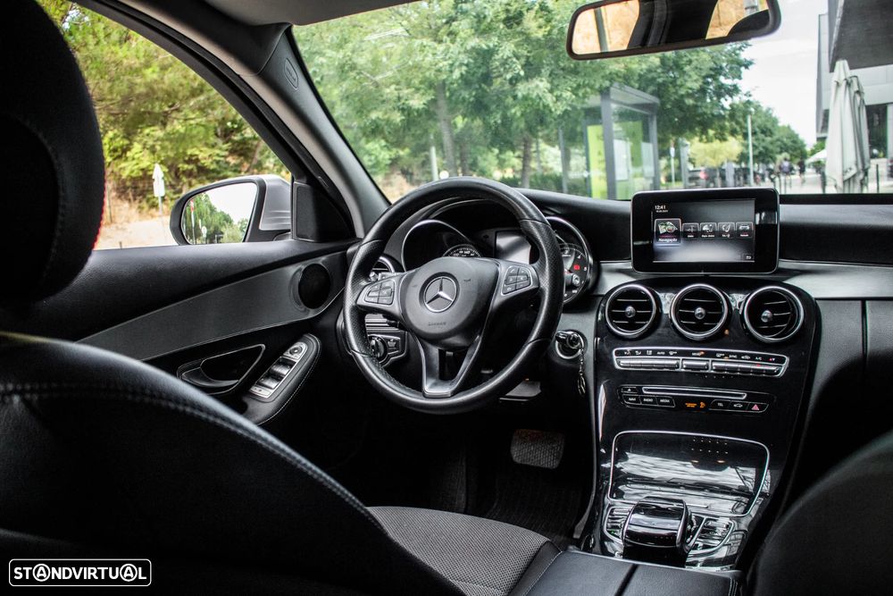 Mercedes-Benz C 200 d Avantgarde Aut. - 32