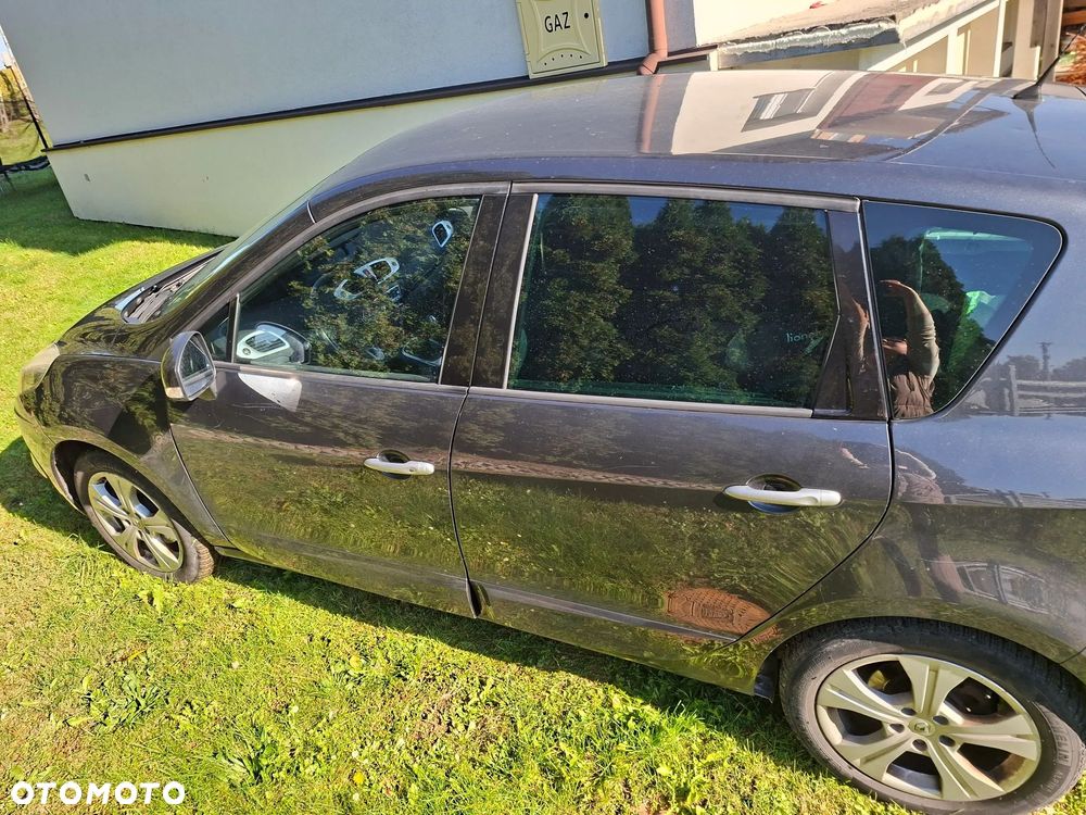 Renault Scenic 1.4 16V TCE Bose Edition - 29