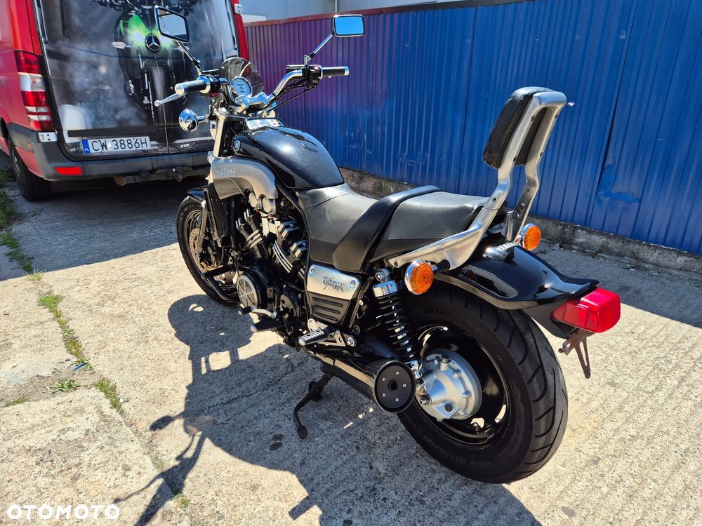 Yamaha V-MAX - 13
