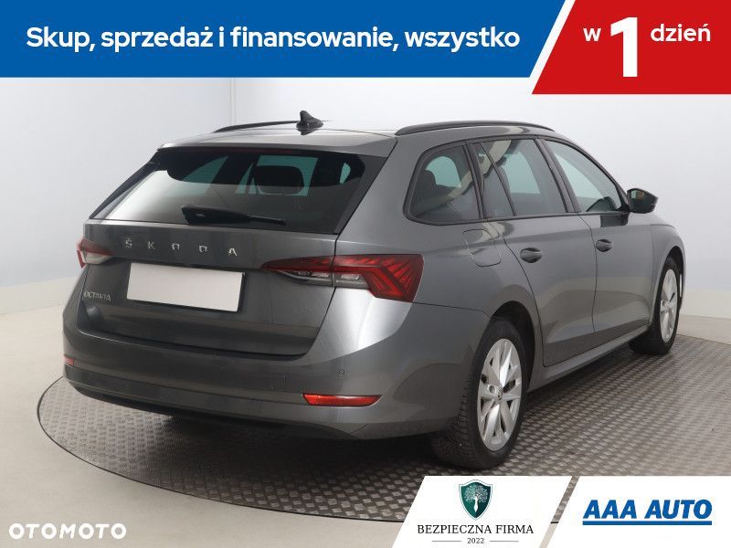 Skoda Octavia - 7