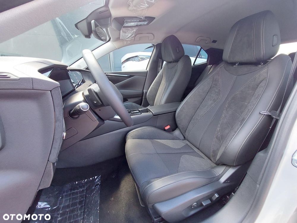 DS Automobiles DS 4 1.2 mHEV Étoile Alcantara eDCS6 - 14