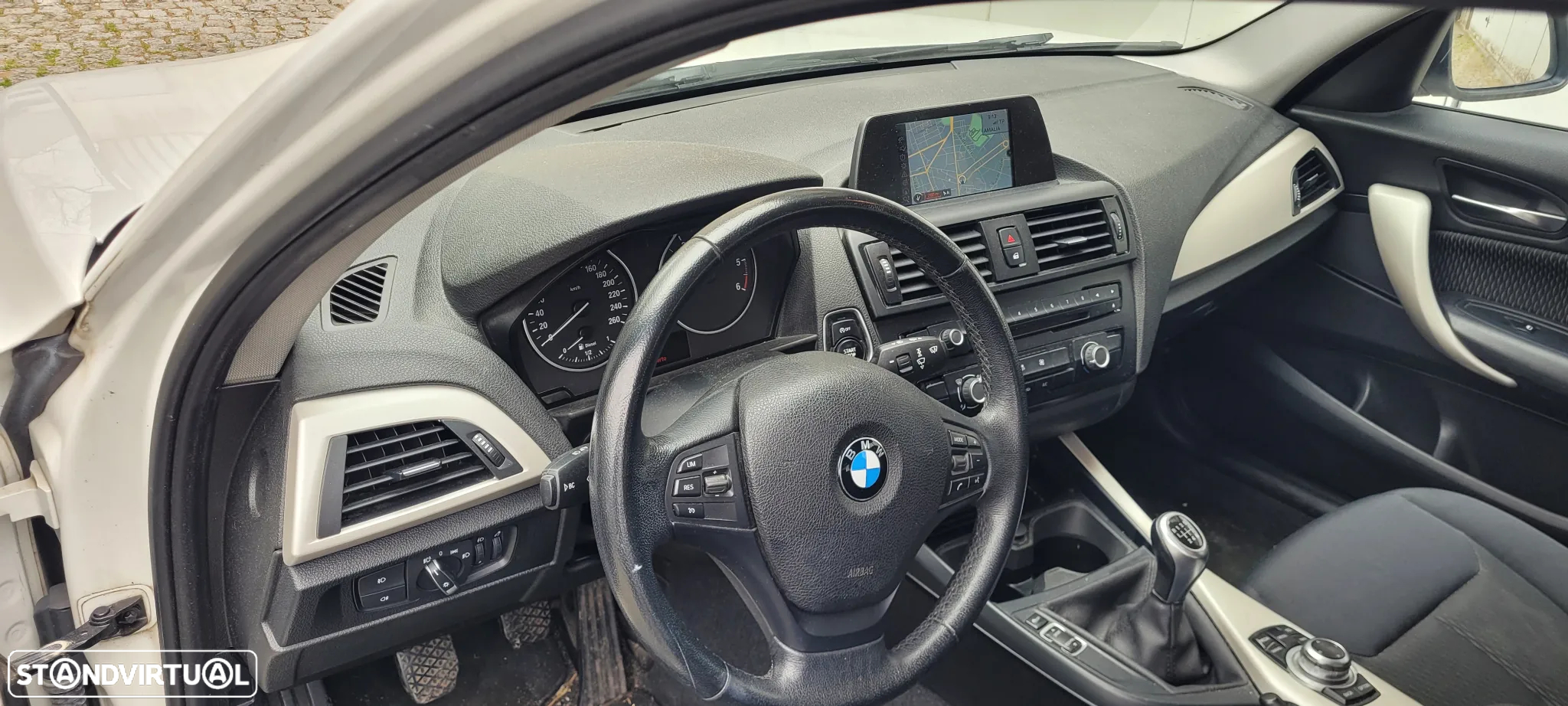 BMW 116 d Line Urban - 5