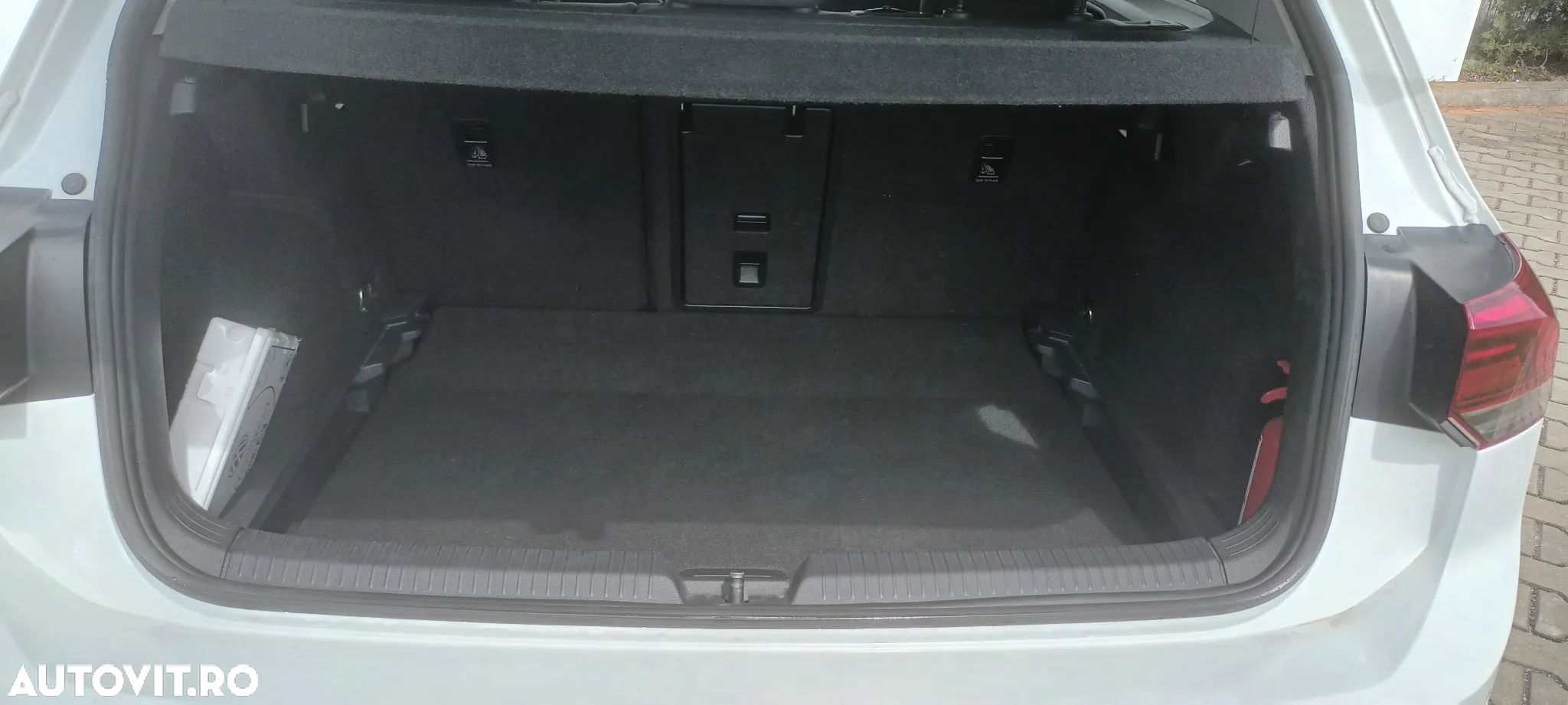 Volkswagen Golf 2.0 TDI Life - 20