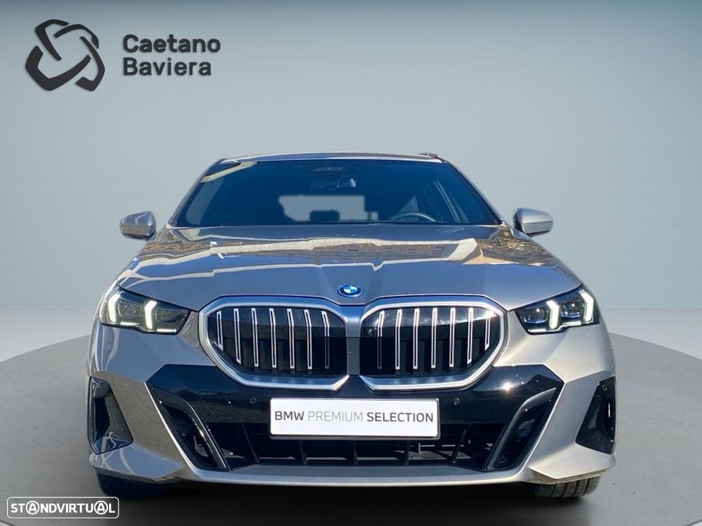 BMW 530 e Pack Desportivo M - 28