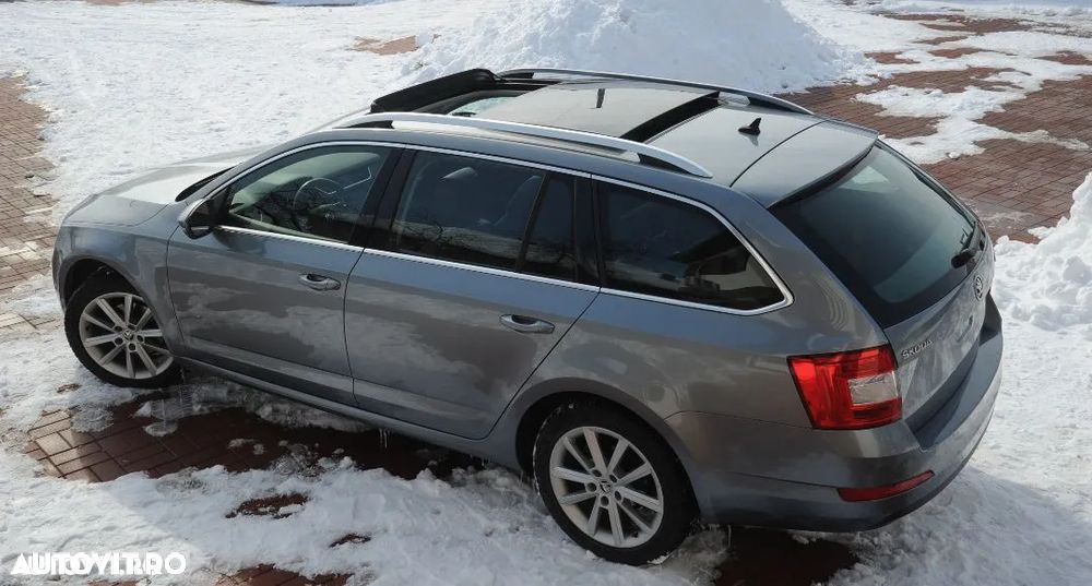 Skoda Octavia 2.0 TDI DSG Ambition - 5