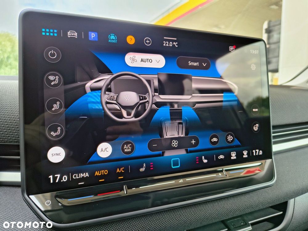 Volkswagen T-Roc 1.5 eTSI Life DSG - 19