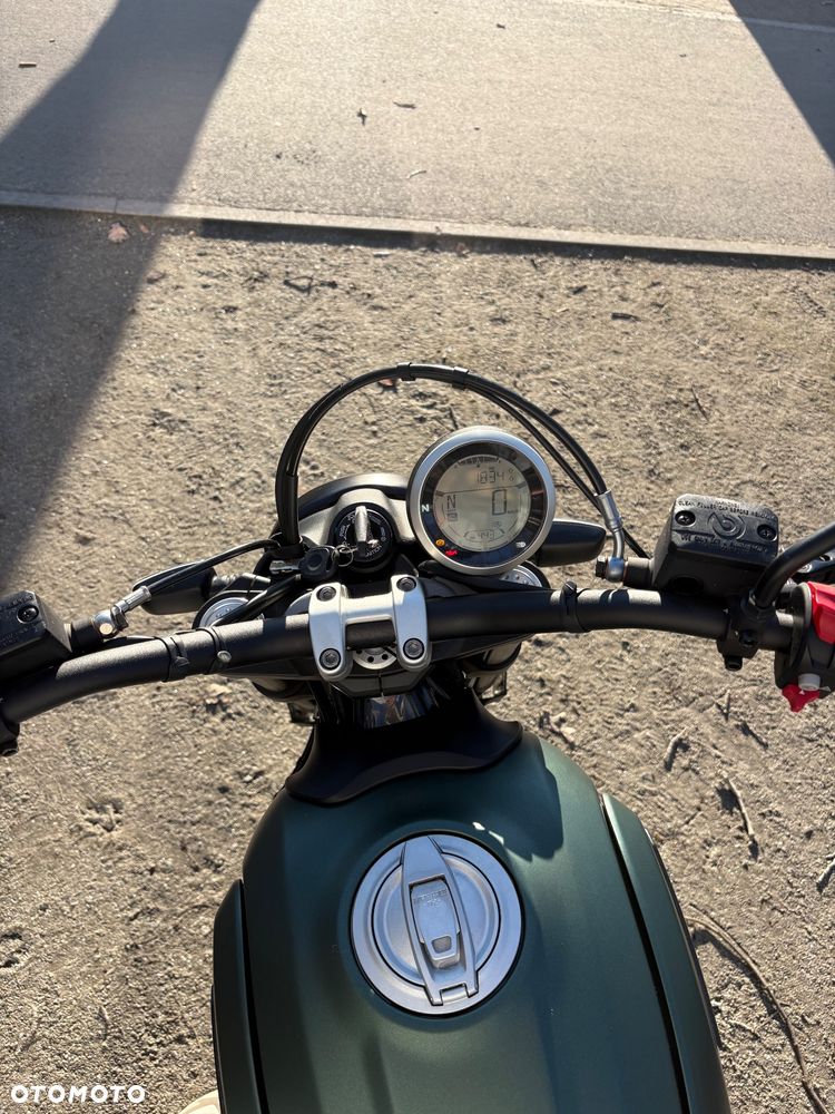 Ducati Scrambler - 12