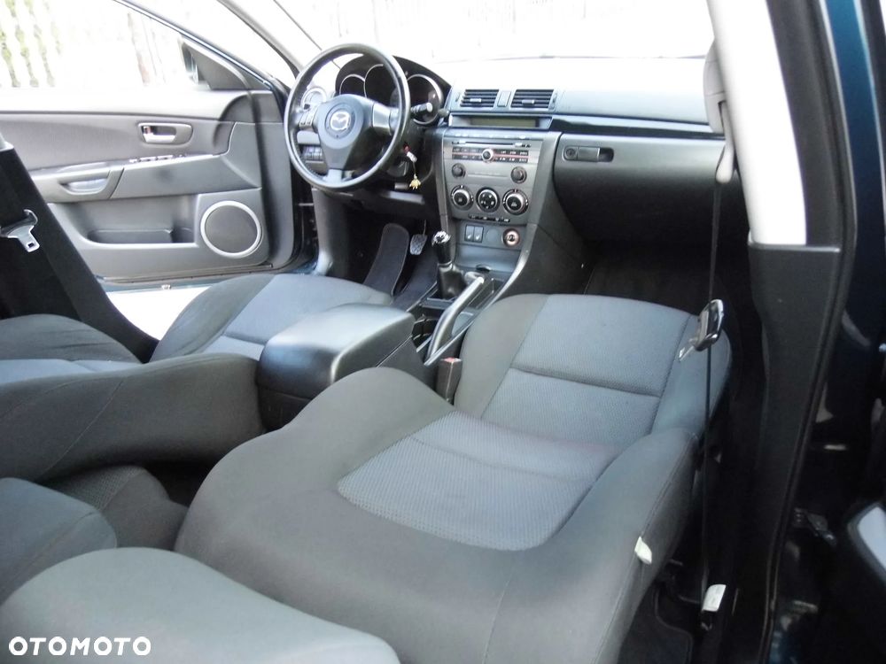 Mazda 3 1.6 Sport Exclusive - 28